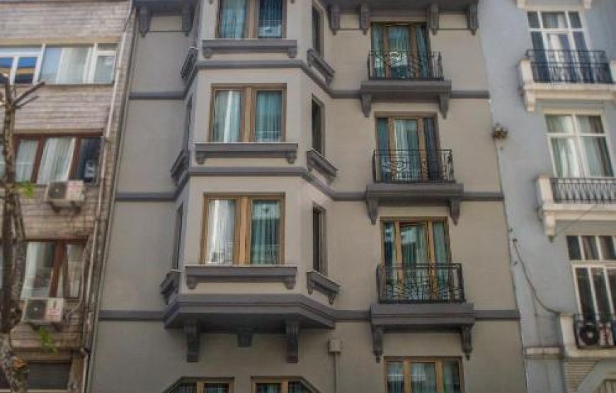 NOVA PLAZA PARK HOTEL