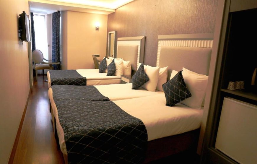 NOVA PLAZA PARK HOTEL