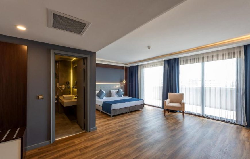 NOVA PLAZA CRYSTAL HOTEL
