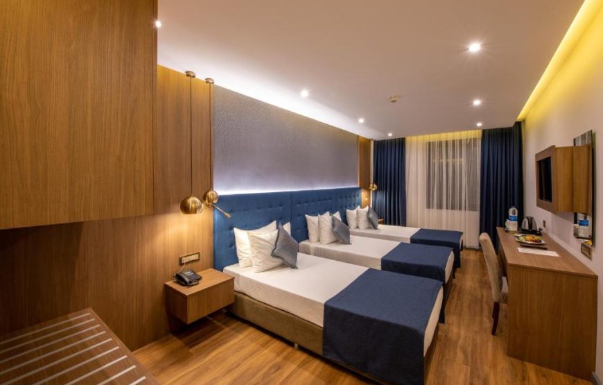 NOVA PLAZA CRYSTAL HOTEL