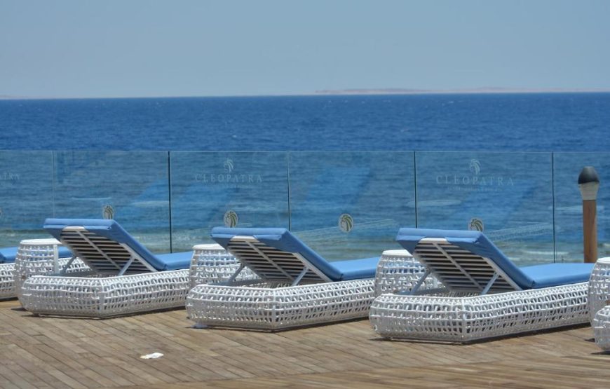 Cleopatra Luxury