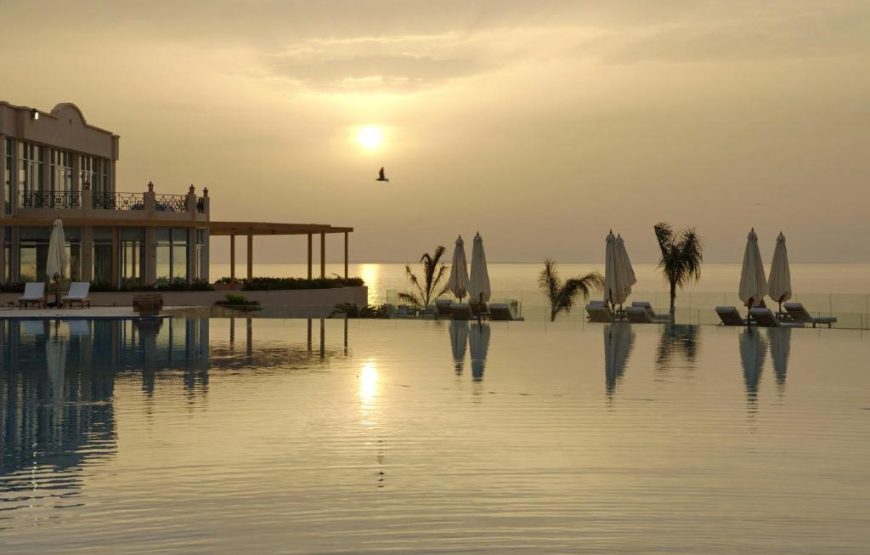 Cleopatra Luxury